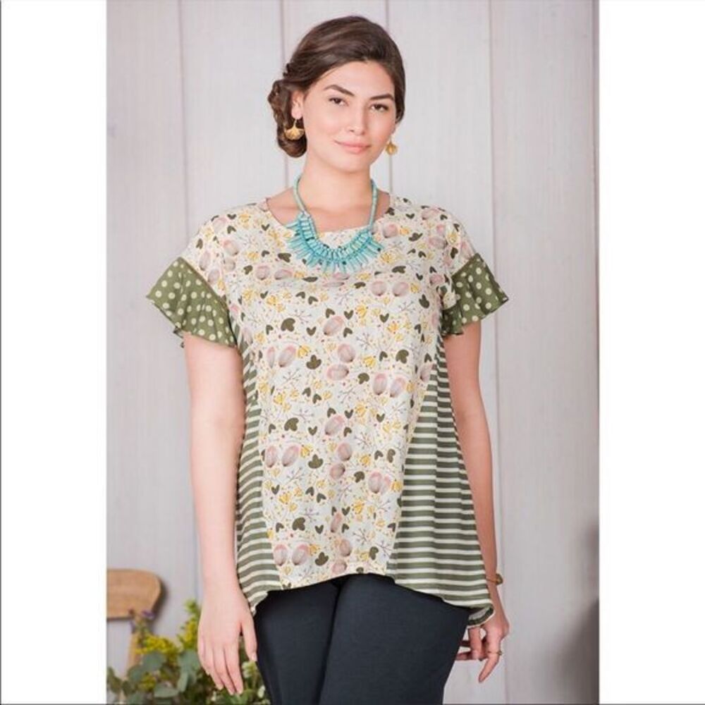 Matilda Jane Gentle Breeze In Green & Beige Top Size XS